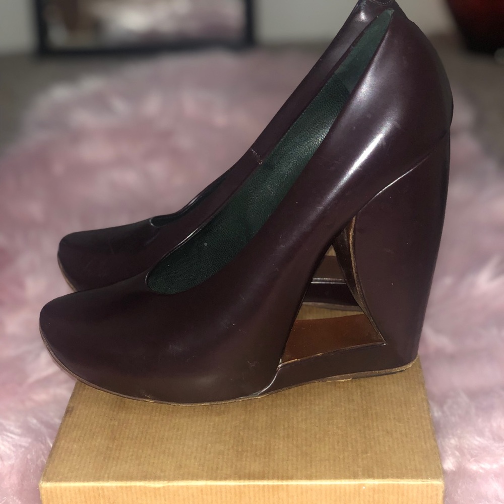 Marc Jacob Fall Wedges - Picture 3 of 4